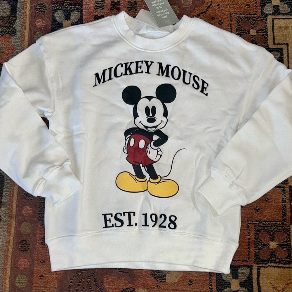 H & M Mickey Mouse Emboidered Sweatshirt sz  8/10 NWT